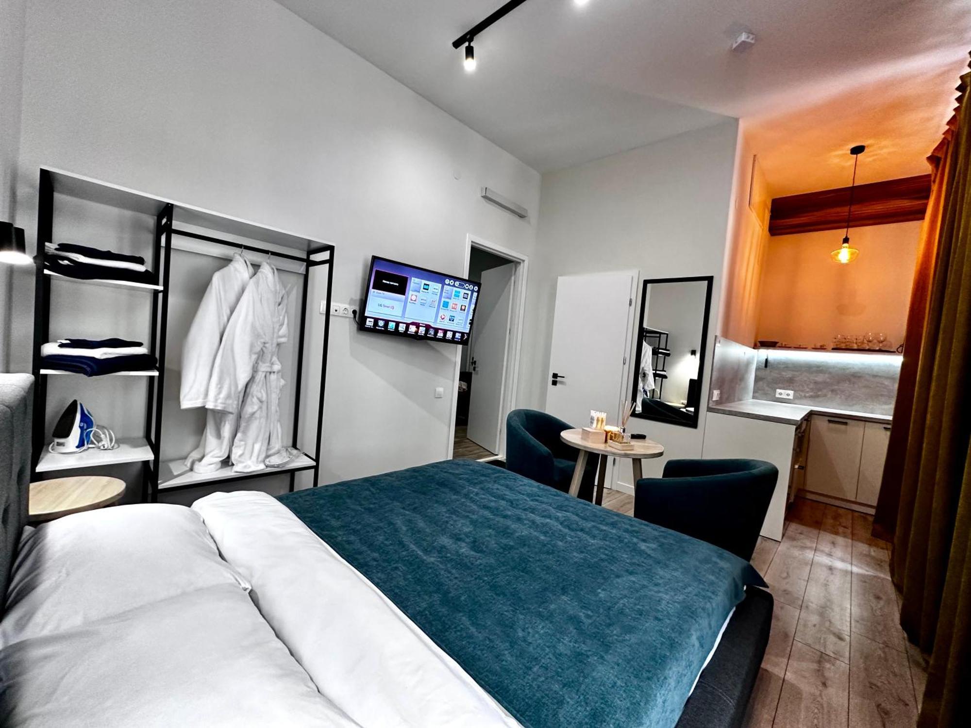Hotel Gallery 21 Λβιβ Εξωτερικό φωτογραφία