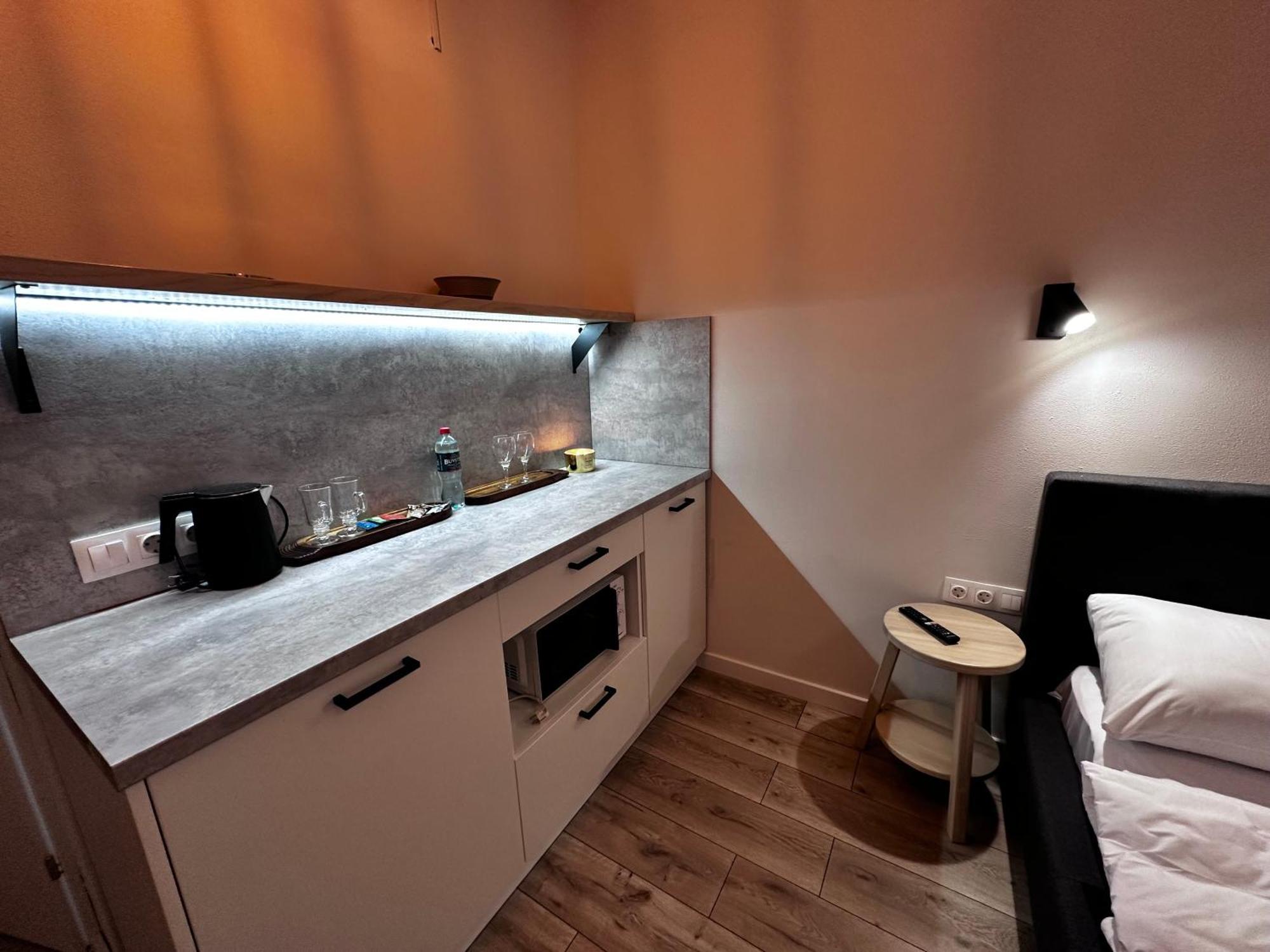 Hotel Gallery 21 Λβιβ Εξωτερικό φωτογραφία