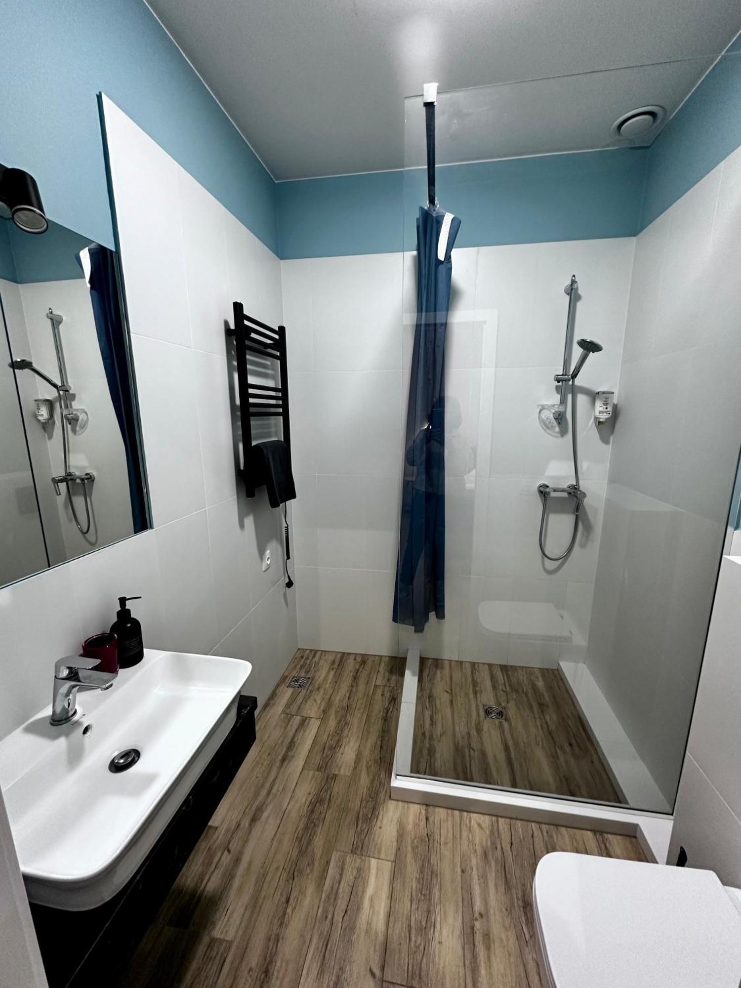 Hotel Gallery 21 Λβιβ Εξωτερικό φωτογραφία