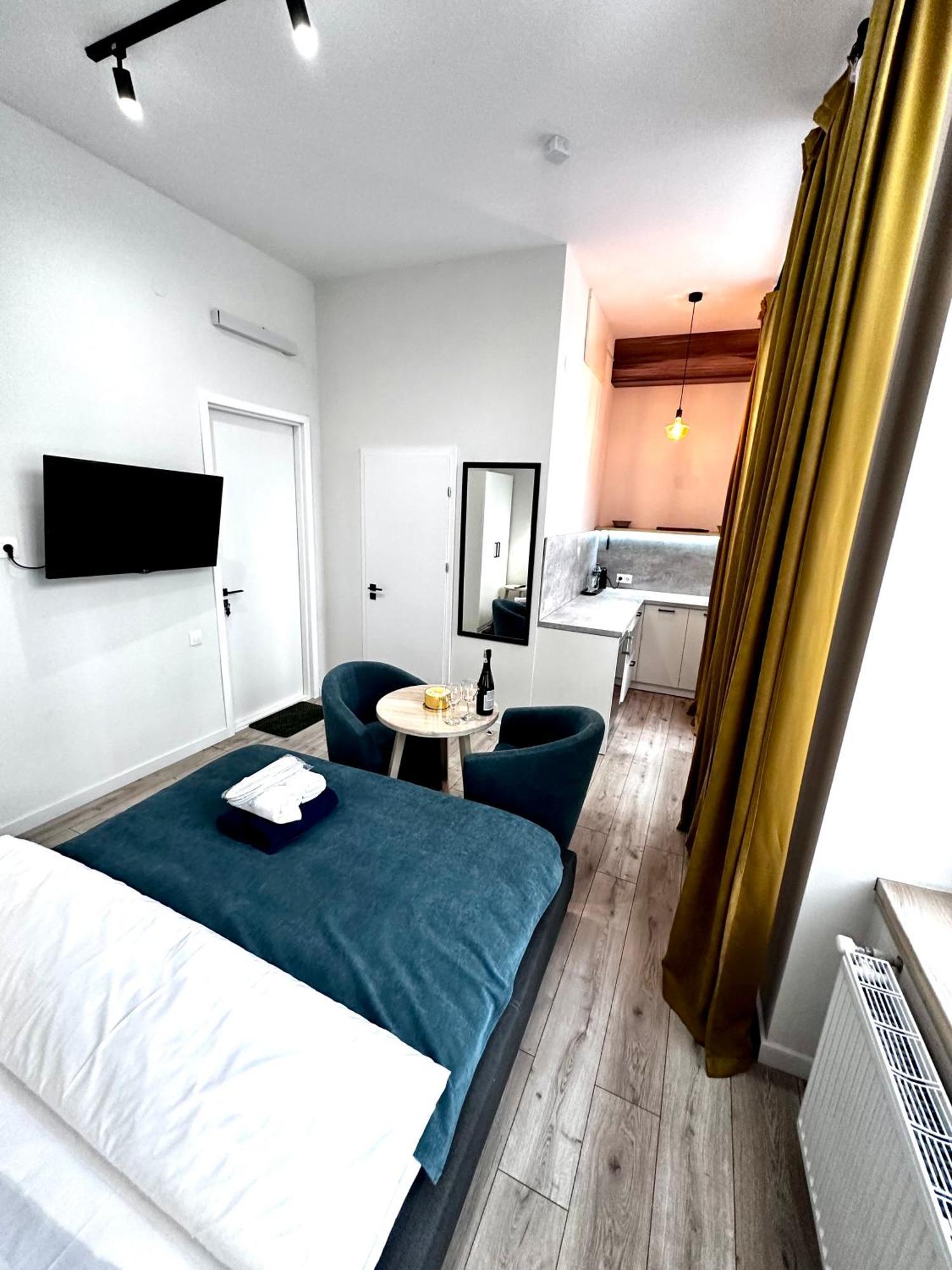 Hotel Gallery 21 Λβιβ Εξωτερικό φωτογραφία