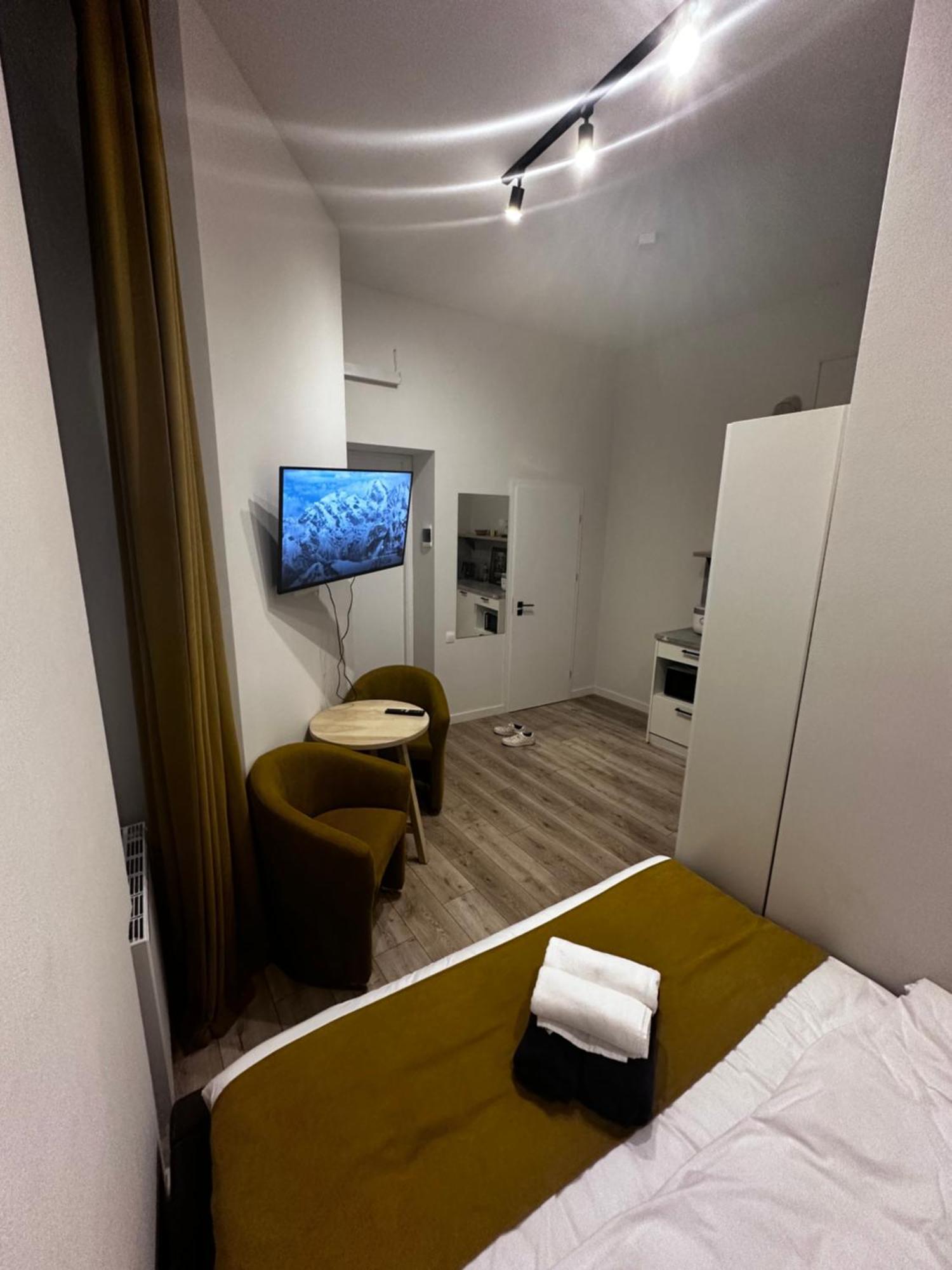 Hotel Gallery 21 Λβιβ Εξωτερικό φωτογραφία