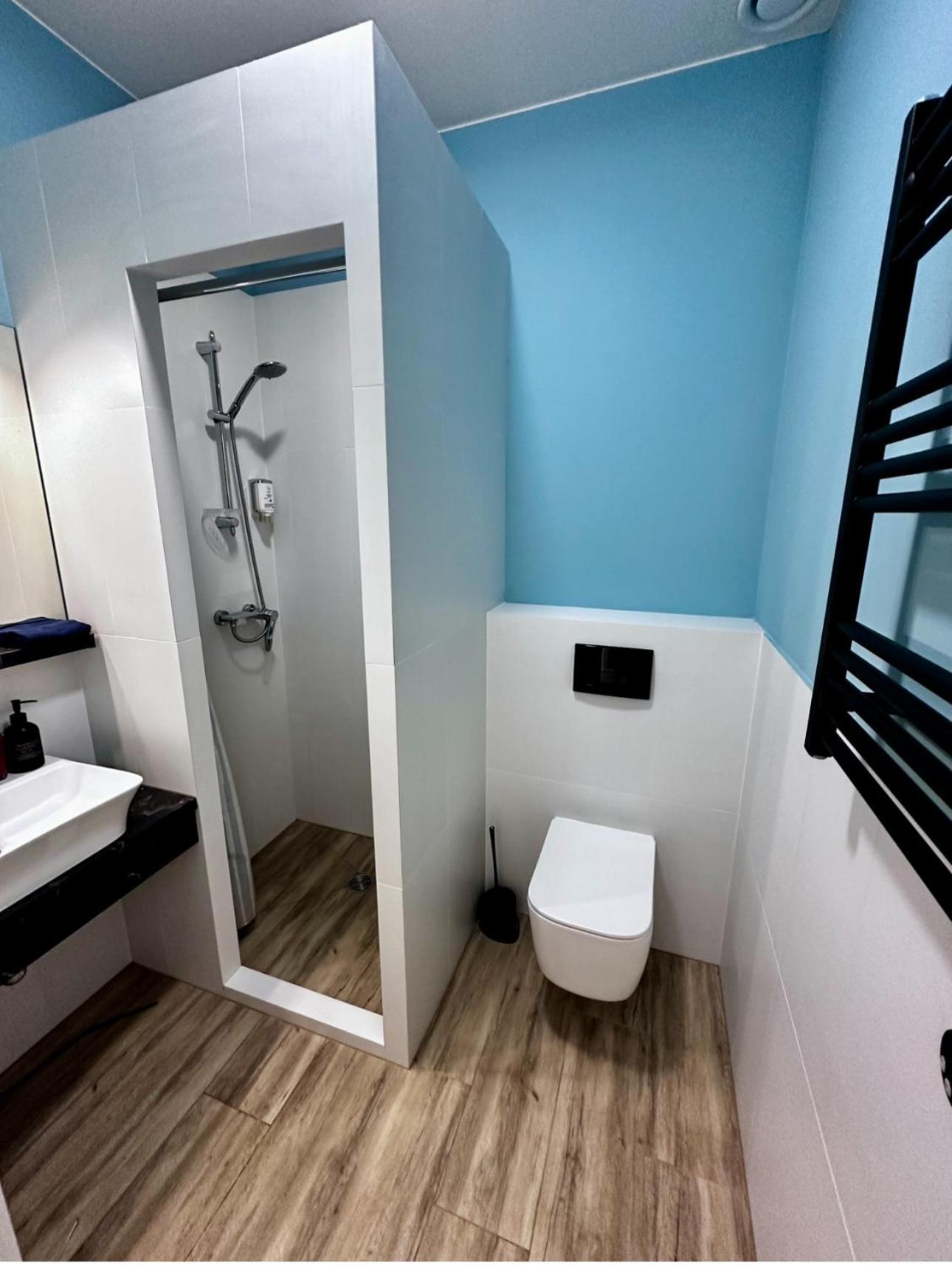 Hotel Gallery 21 Λβιβ Εξωτερικό φωτογραφία