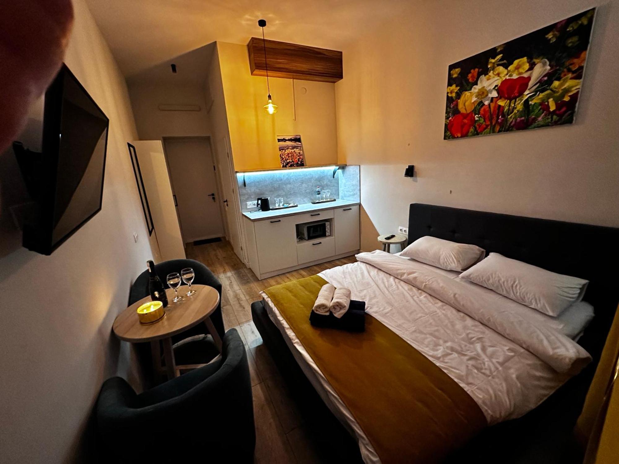 Hotel Gallery 21 Λβιβ Εξωτερικό φωτογραφία