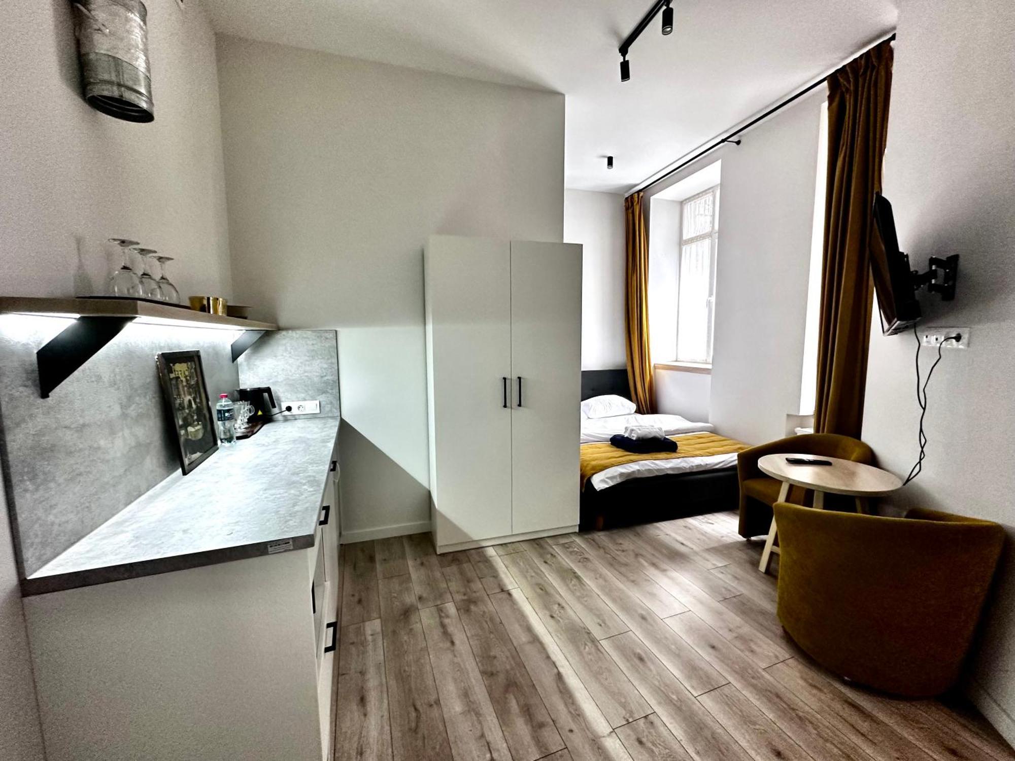 Hotel Gallery 21 Λβιβ Εξωτερικό φωτογραφία